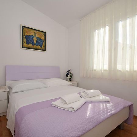 Apartment Smokrovic สตารีกราด-ปาเคลนีซา ภายนอก รูปภาพ