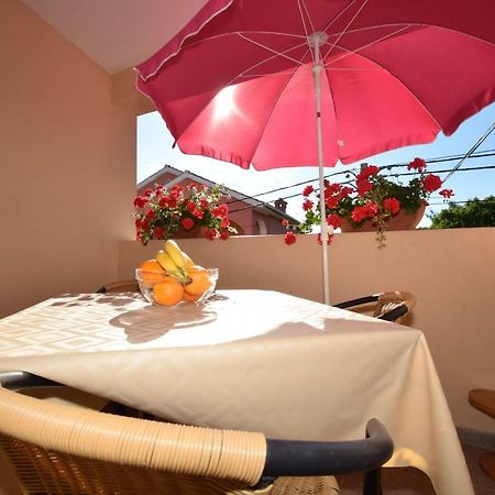 Apartment Smokrovic สตารีกราด-ปาเคลนีซา ภายนอก รูปภาพ